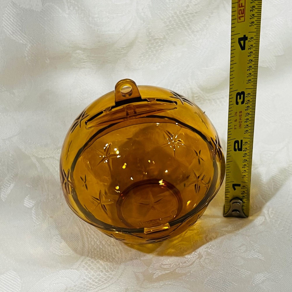 NEW (NIP) Tupperware Amber Star-Patterned Ornament Candy Dish w/ Hinged Cover - Picture 12 of 14